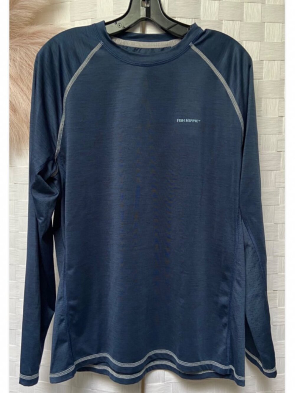 Men's Fish Hippie Company Blue Sport Long Sleeve Shirt Size M